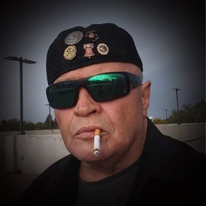 Meet your Posher, Ray